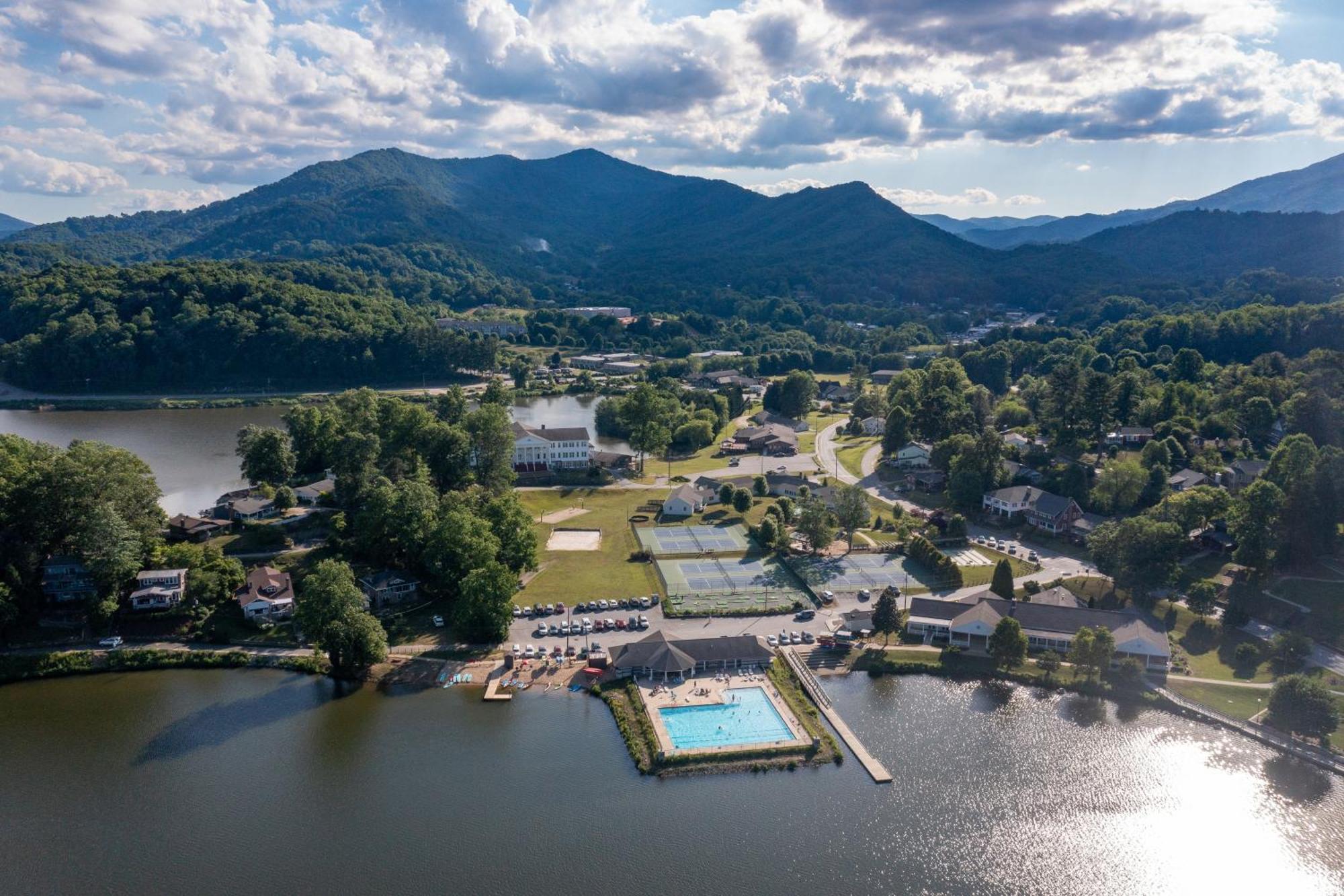 Lake Junaluska Haddock Haven-3ヴィラ エクステリア 写真